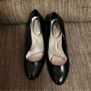 Dexflex Comfort Karma‎ Women's Round Toe Black Pump High Heel Shoes 8.5